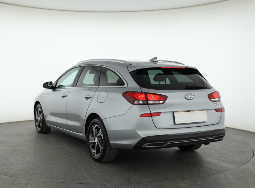 Hyundai i30, 2023