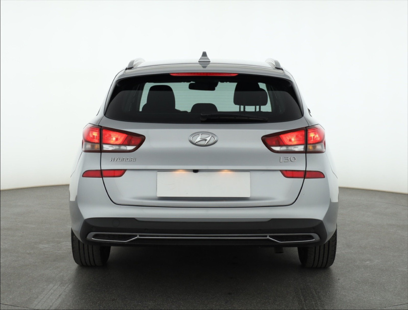 Hyundai i30, 2023