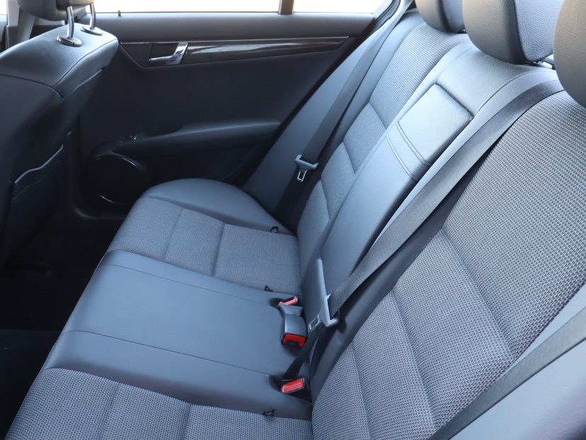 Mercedes-Benz C, 2011