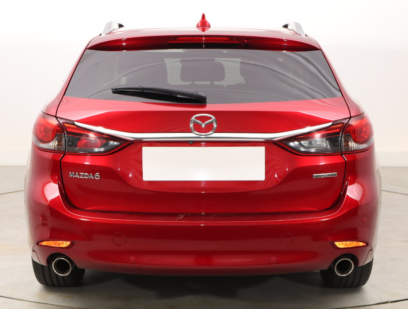 Mazda 6, 2022