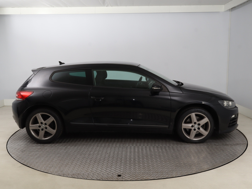 Volkswagen Scirocco, 2010