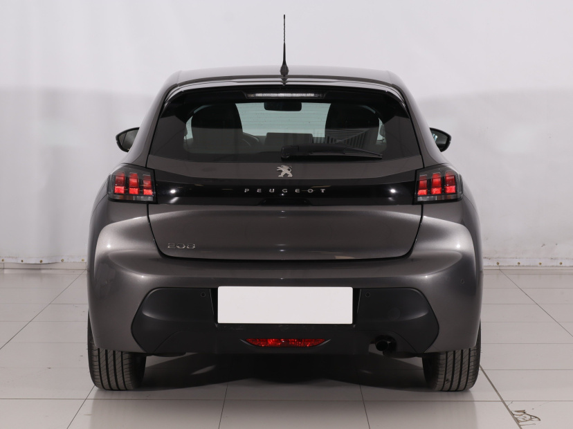 Peugeot 208, 2022