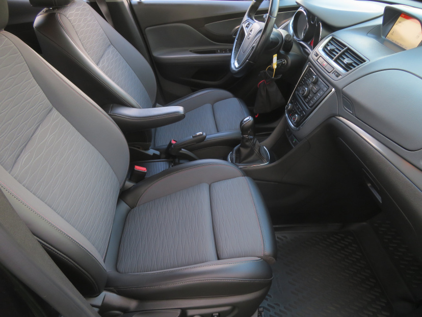 Opel Mokka, 2015