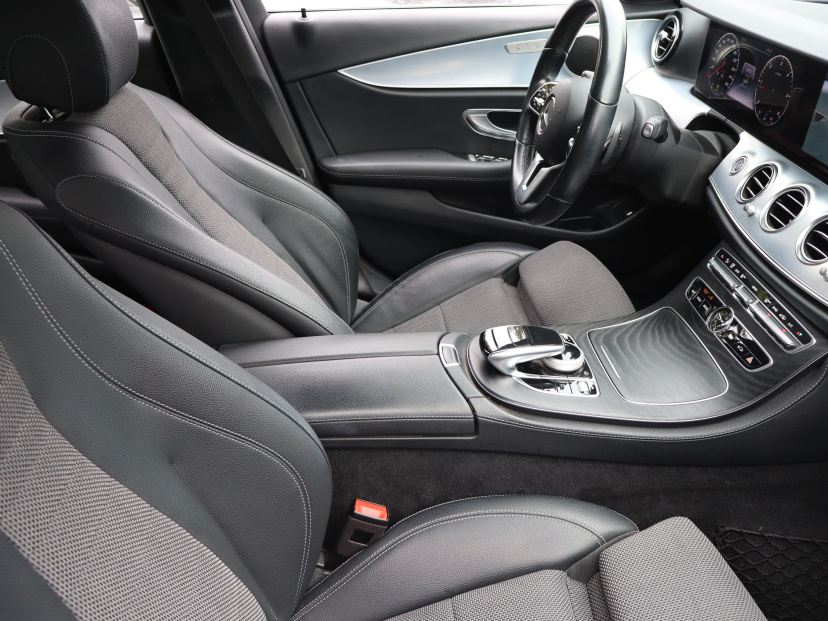 Mercedes-Benz E, 2019