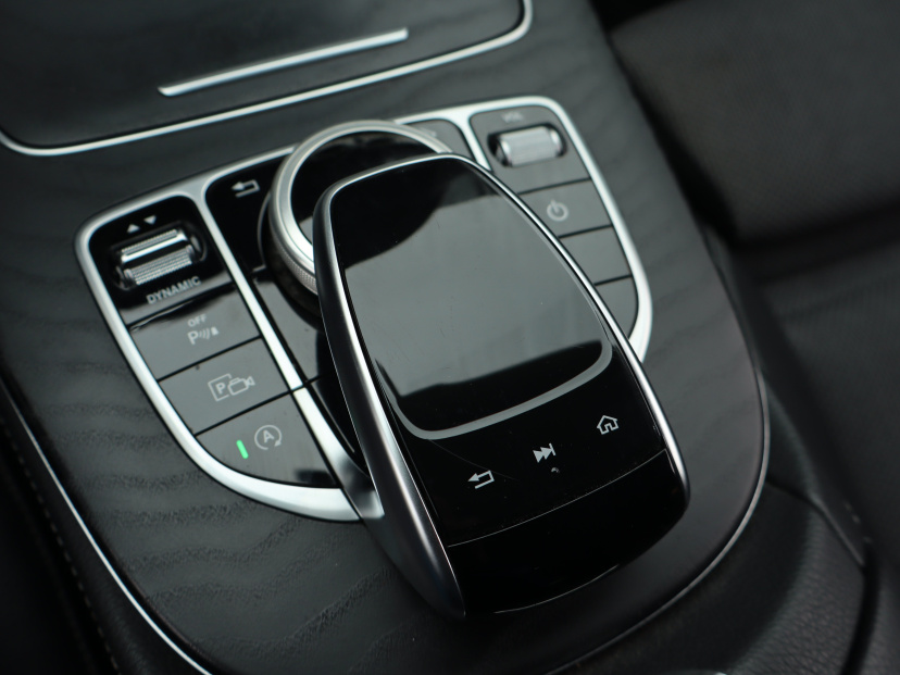 Mercedes-Benz E, 2019