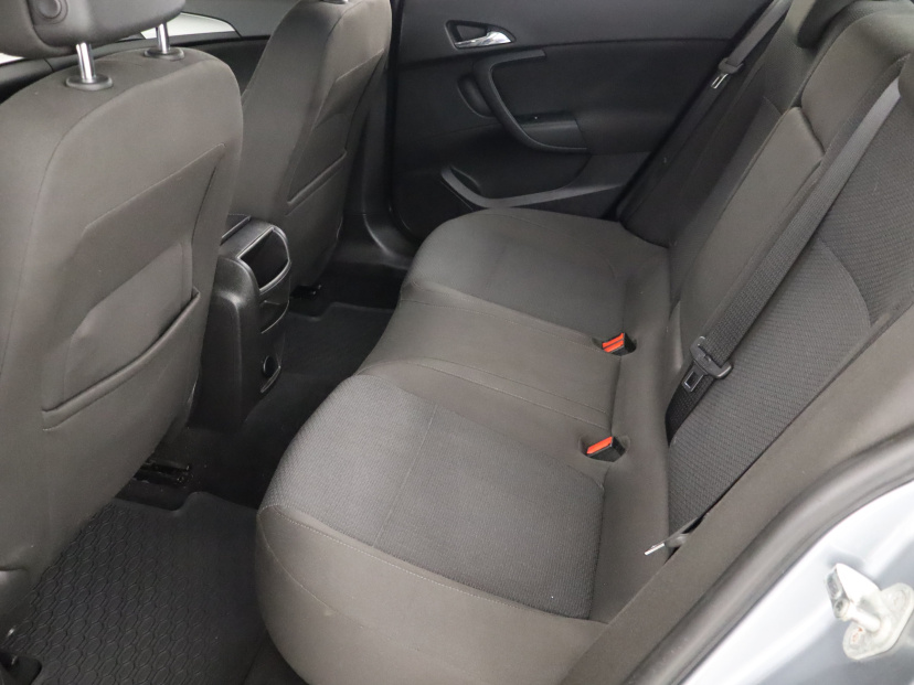 Opel Insignia, 2015