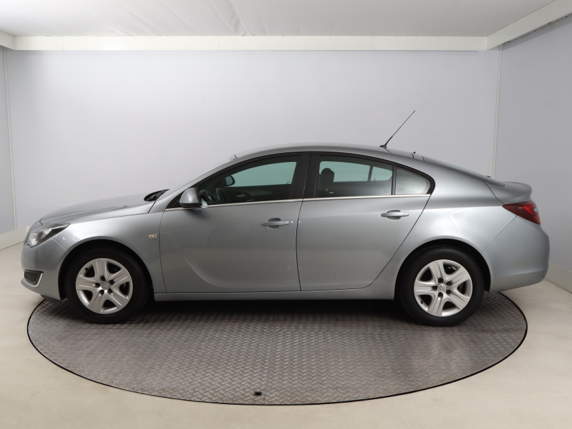 Opel Insignia, 2015