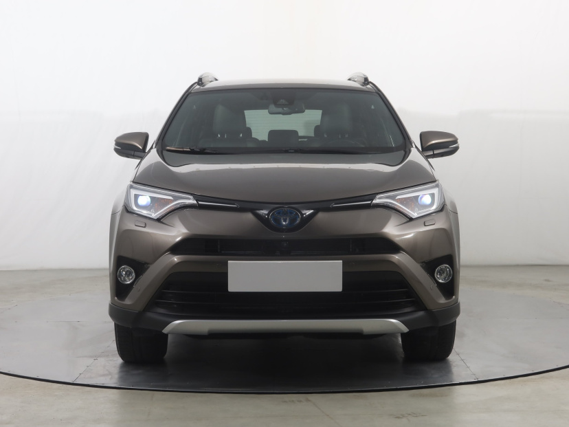 Toyota RAV 4, 2016