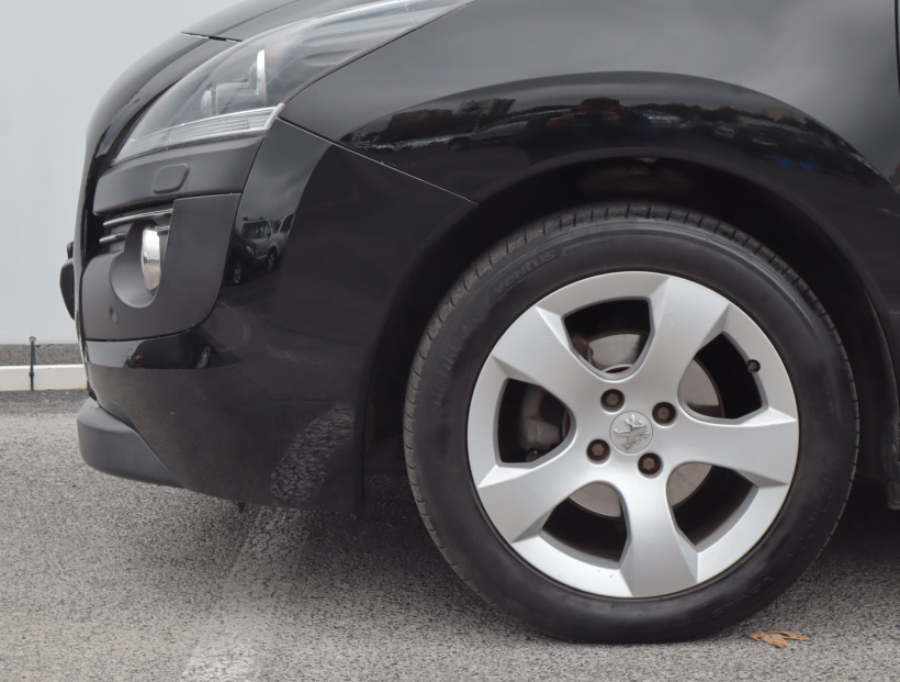Peugeot 3008, 2013