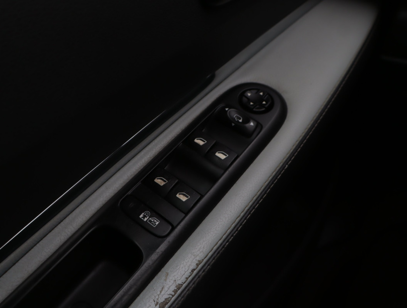 Peugeot 3008, 2013