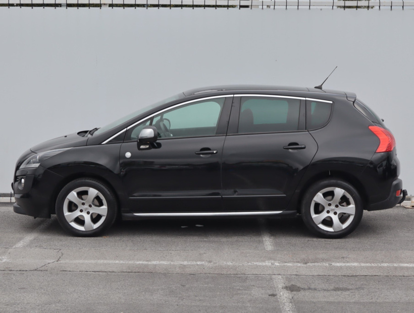 Peugeot 3008, 2013