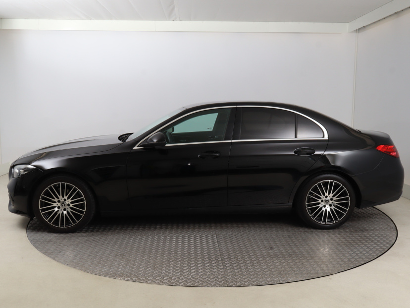 Mercedes-Benz C, 2022