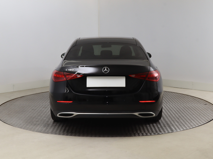 Mercedes-Benz C, 2022