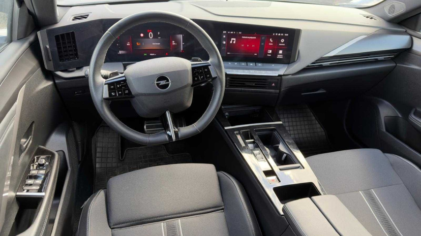 Opel Astra, 2024