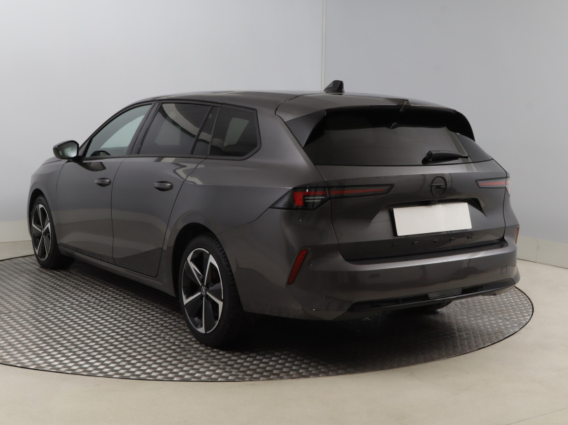 Opel Astra, 2024
