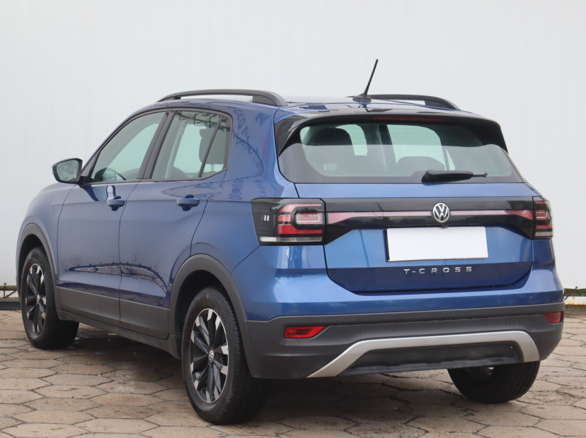Volkswagen T-Cross, 2019