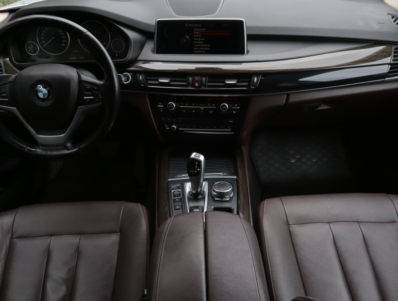 BMW X5, 2015
