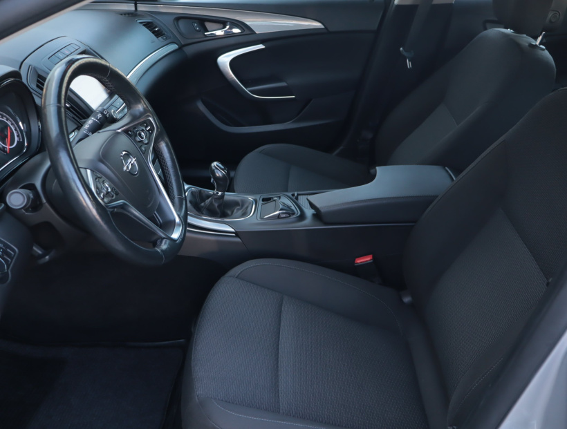 Opel Insignia, 2013