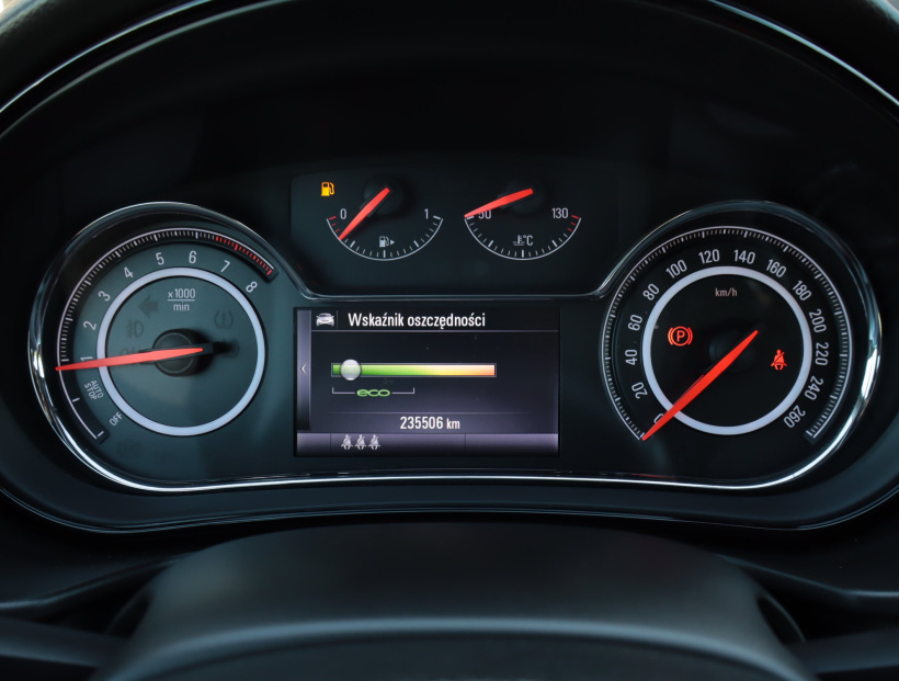 Opel Insignia, 2013