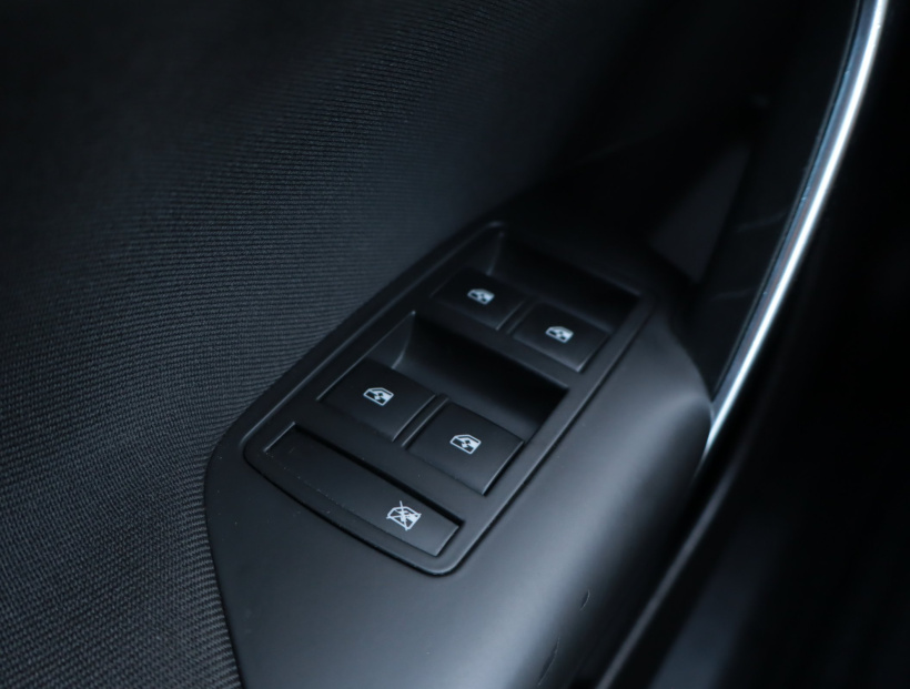 Opel Insignia, 2013