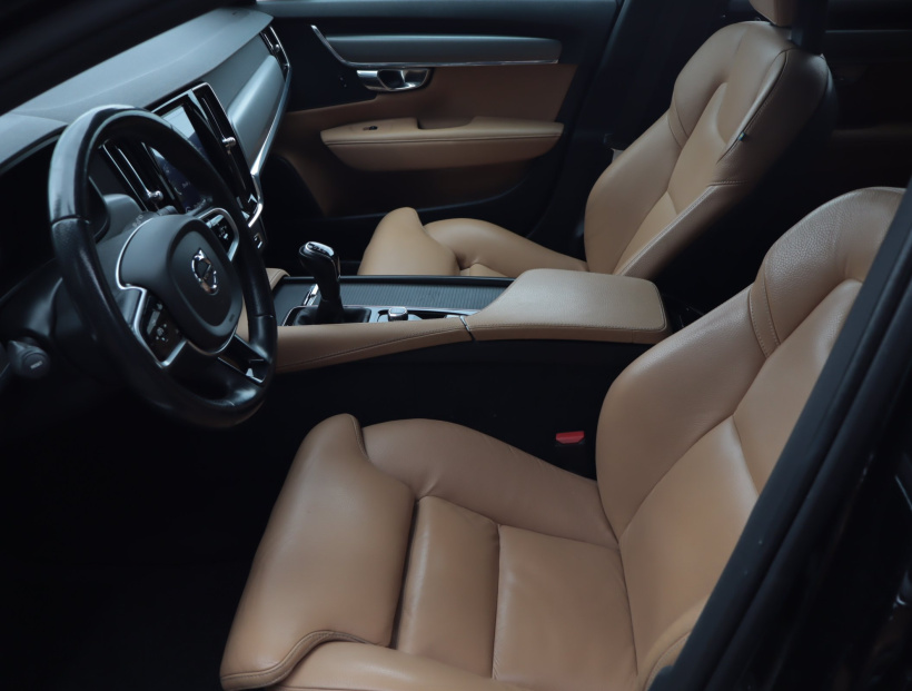 Volvo V90, 2018