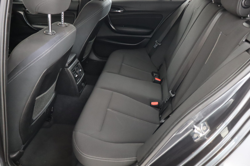 BMW 1, 2012