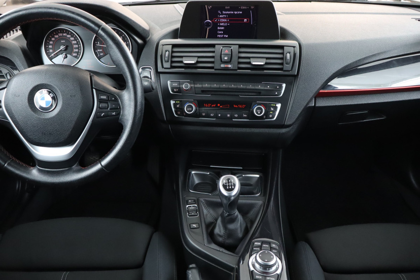 BMW 1, 2012
