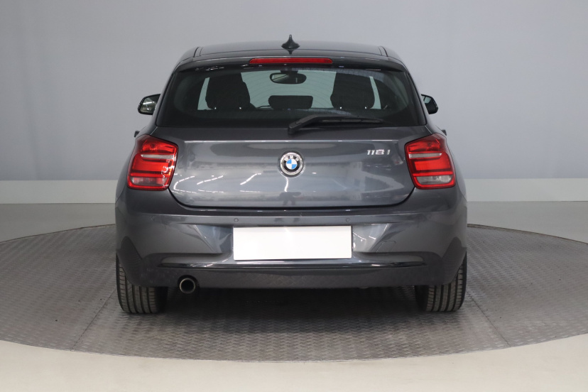 BMW 1, 2012