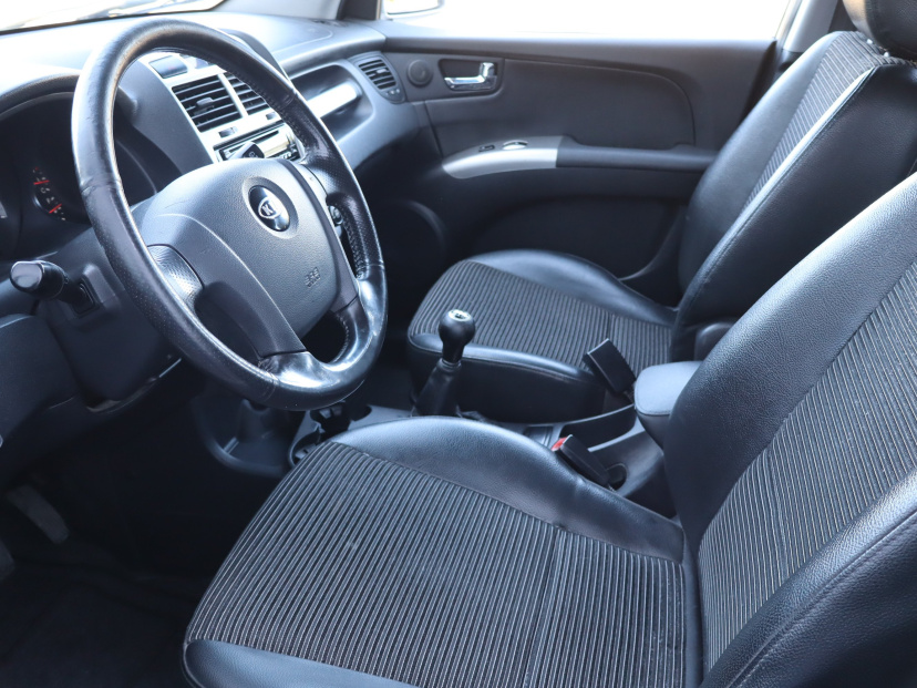 Kia Sportage, 2005