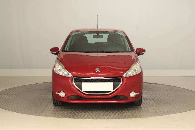 Peugeot 208, 2014