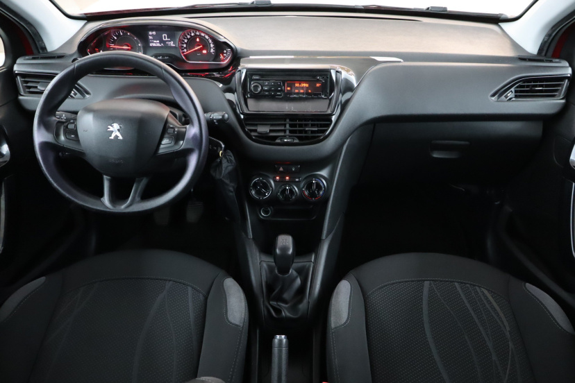 Peugeot 208, 2014