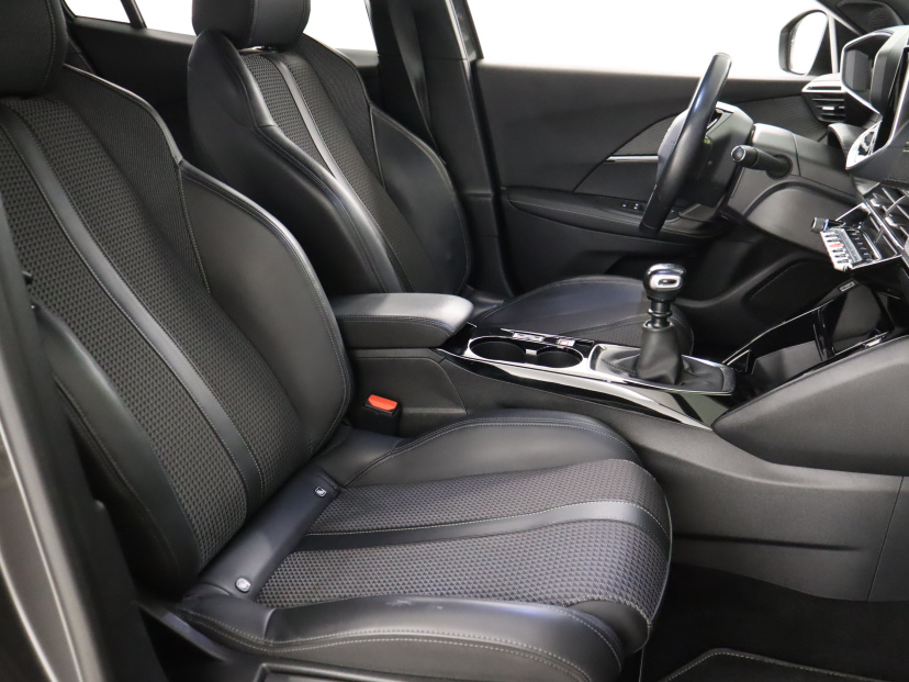 Peugeot 2008, 2020