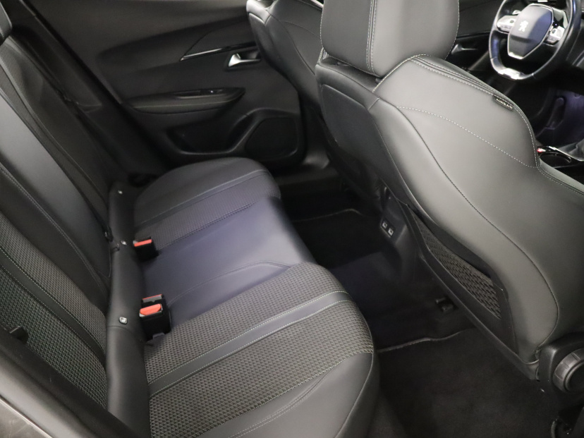 Peugeot 2008, 2020