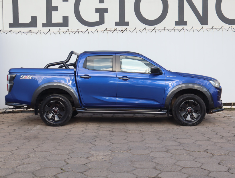 Isuzu D-Max, 2021