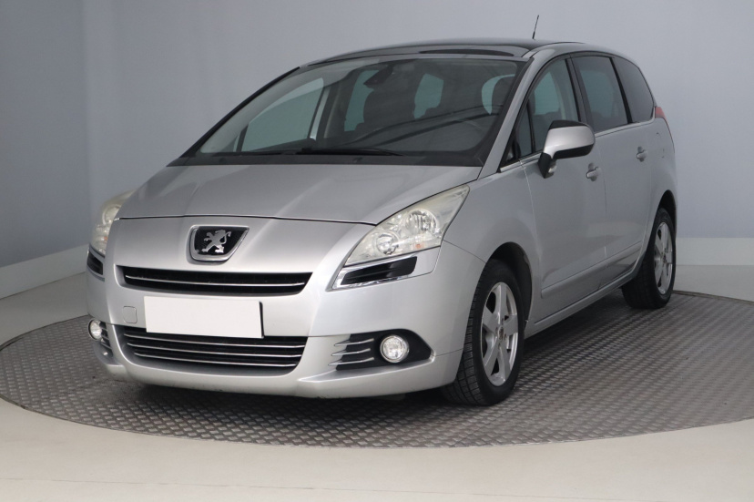 Peugeot 5008, 2009