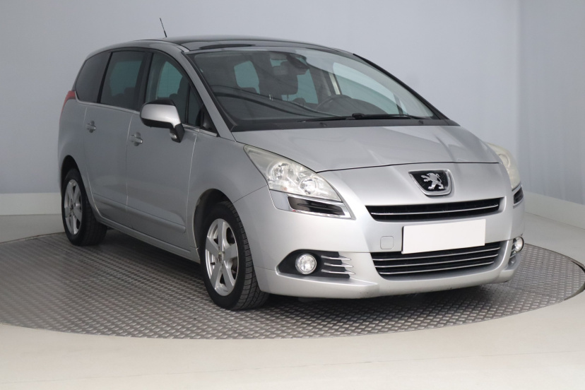 Peugeot 5008, 2009