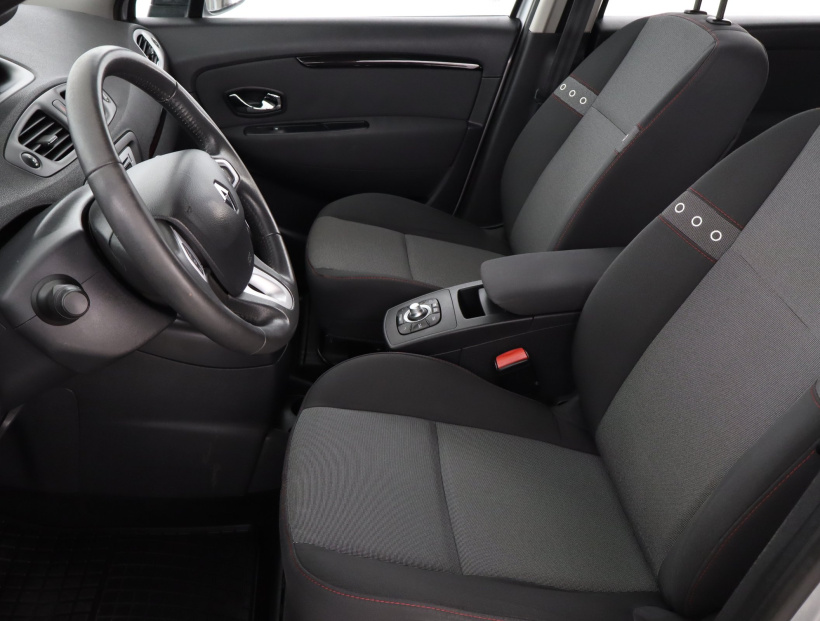 Renault Grand Scenic, 2012