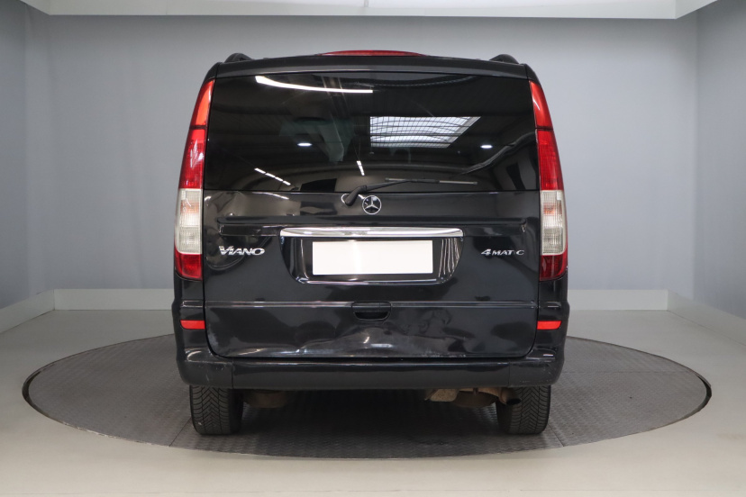 Mercedes-Benz Viano, 2008