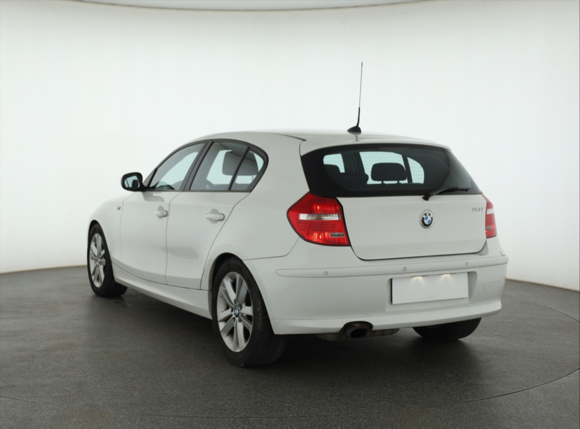 BMW 1, 2009