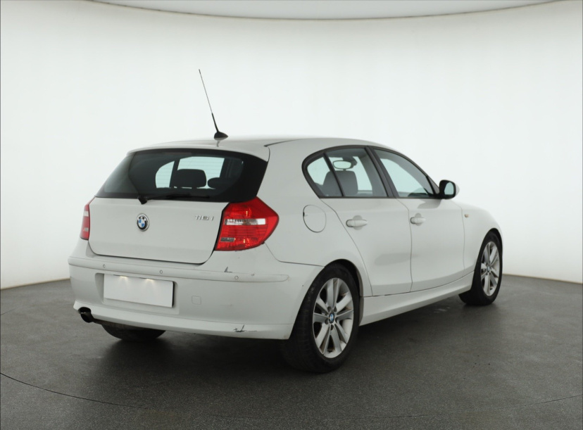 BMW 1, 2009