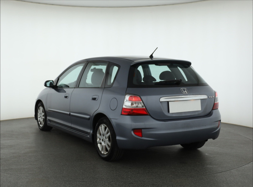 Honda Civic, 2005