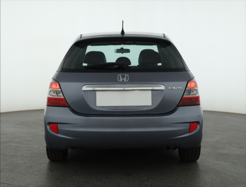 Honda Civic, 2005