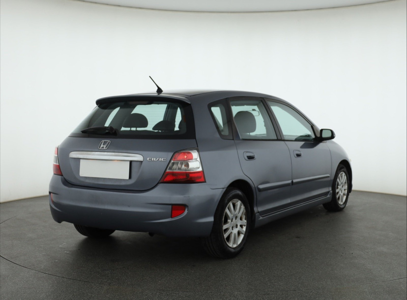 Honda Civic, 2005
