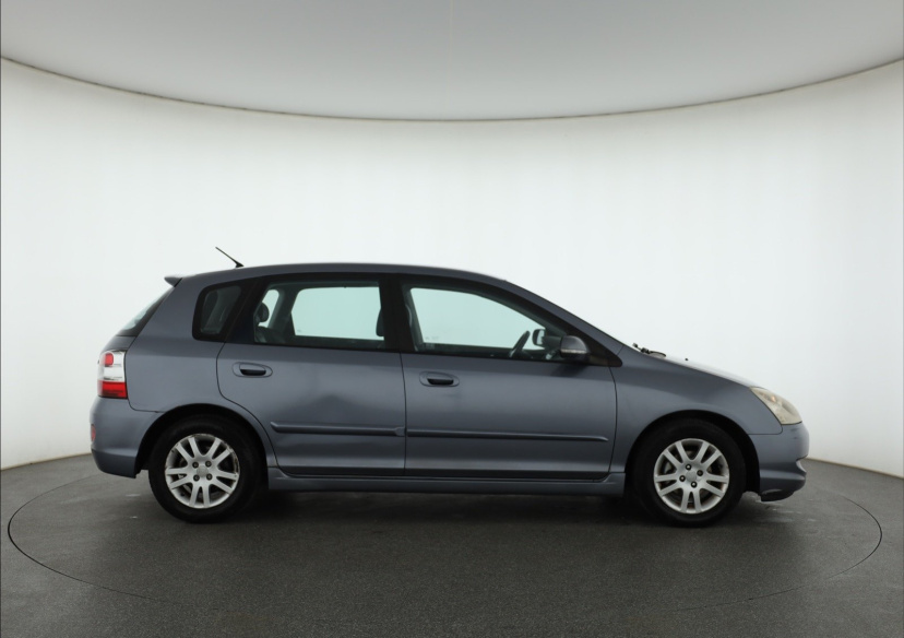 Honda Civic, 2005