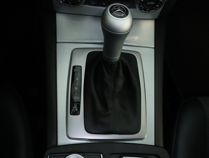 Mercedes-Benz C, 2011
