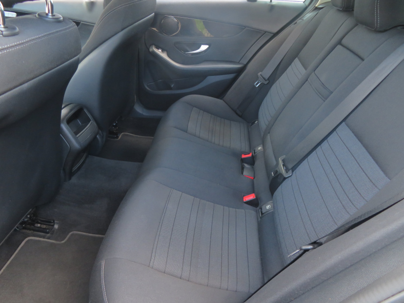 Mercedes-Benz C, 2016