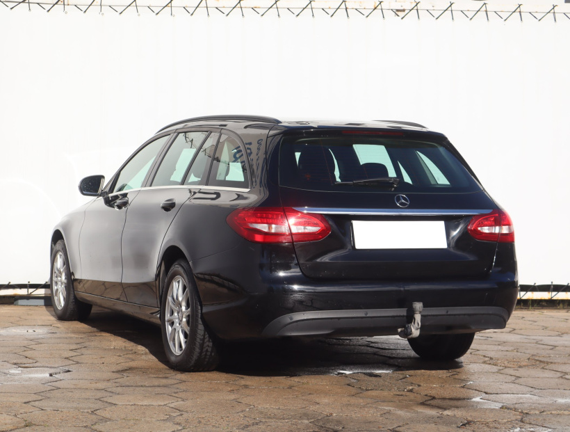 Mercedes-Benz C, 2016