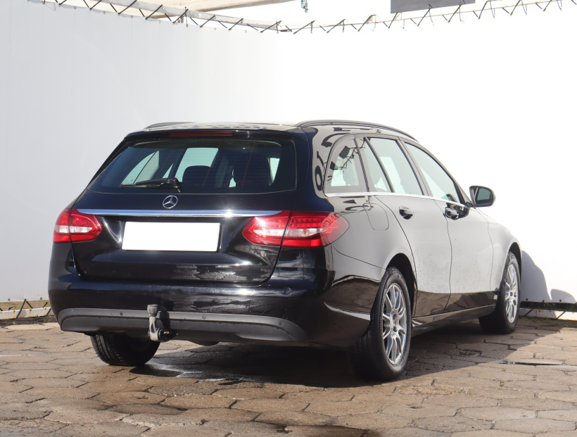 Mercedes-Benz C, 2016