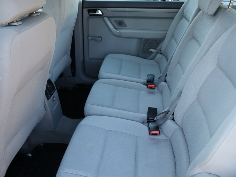 Volkswagen Touran, 2003