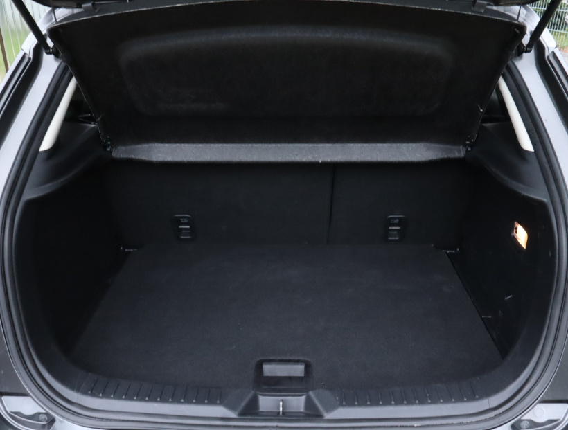 Mazda CX-3, 2019